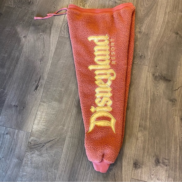 Disney Spirit Jersey Disneyland Fuzzy Joggers Size Large - Picture 2 of 6